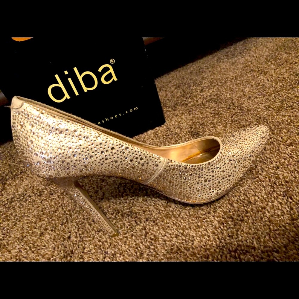 Diba 5 inch heels Size 9.5
